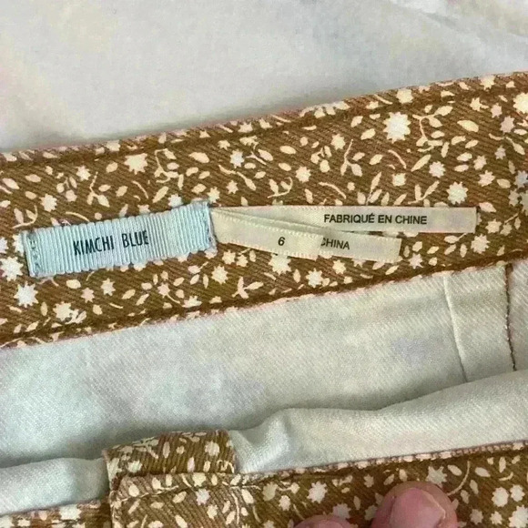 Kimchi Blue mini skirt size 6 - Picture 3 of 9